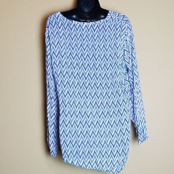 Nomadic Traders Long Sleeve Chevron Top - Picture 5 of 6